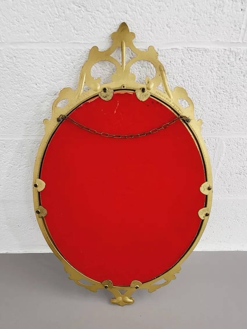 Miroir ovale ancien type médaillon sur cadre laiton