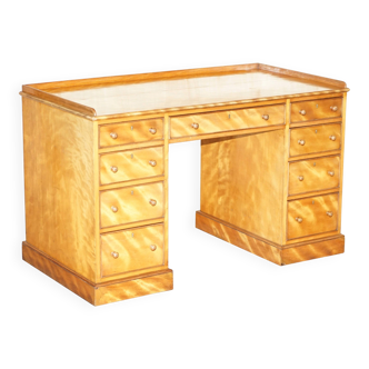 Victorian pedestal desk by Morris & Co circa 1880 in satinwood.