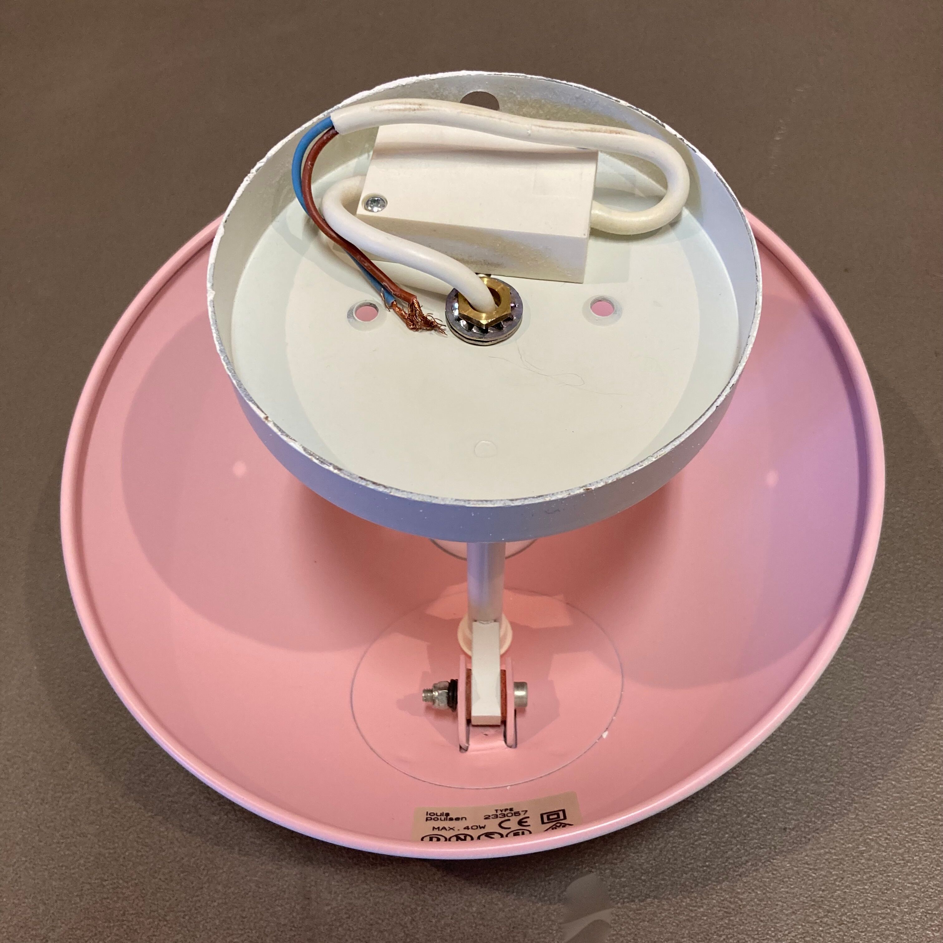 Suite of 4 modular wall lamps "Design Louis Poulsen".