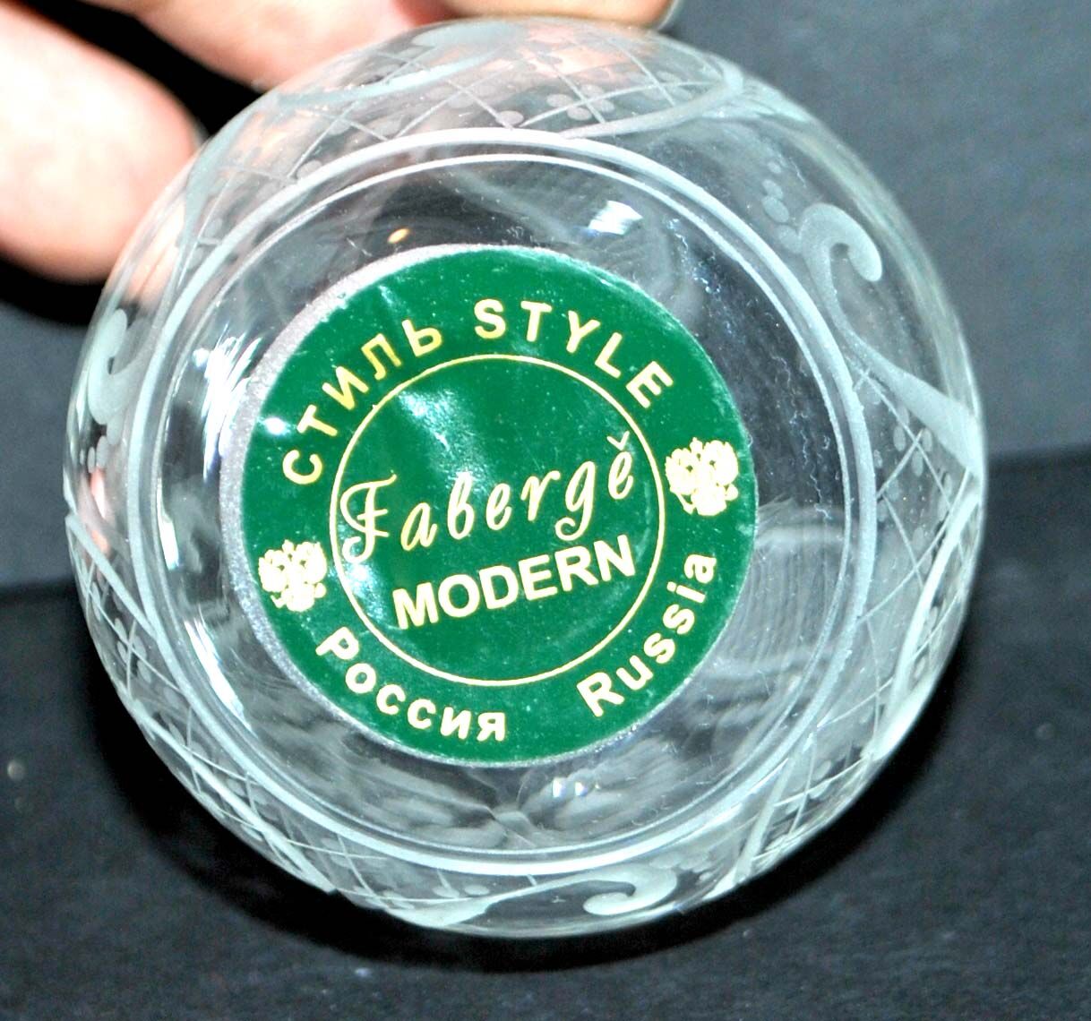 Fabergé egg in crystal engraved "butterfly" faberge modern russia 6.5cm