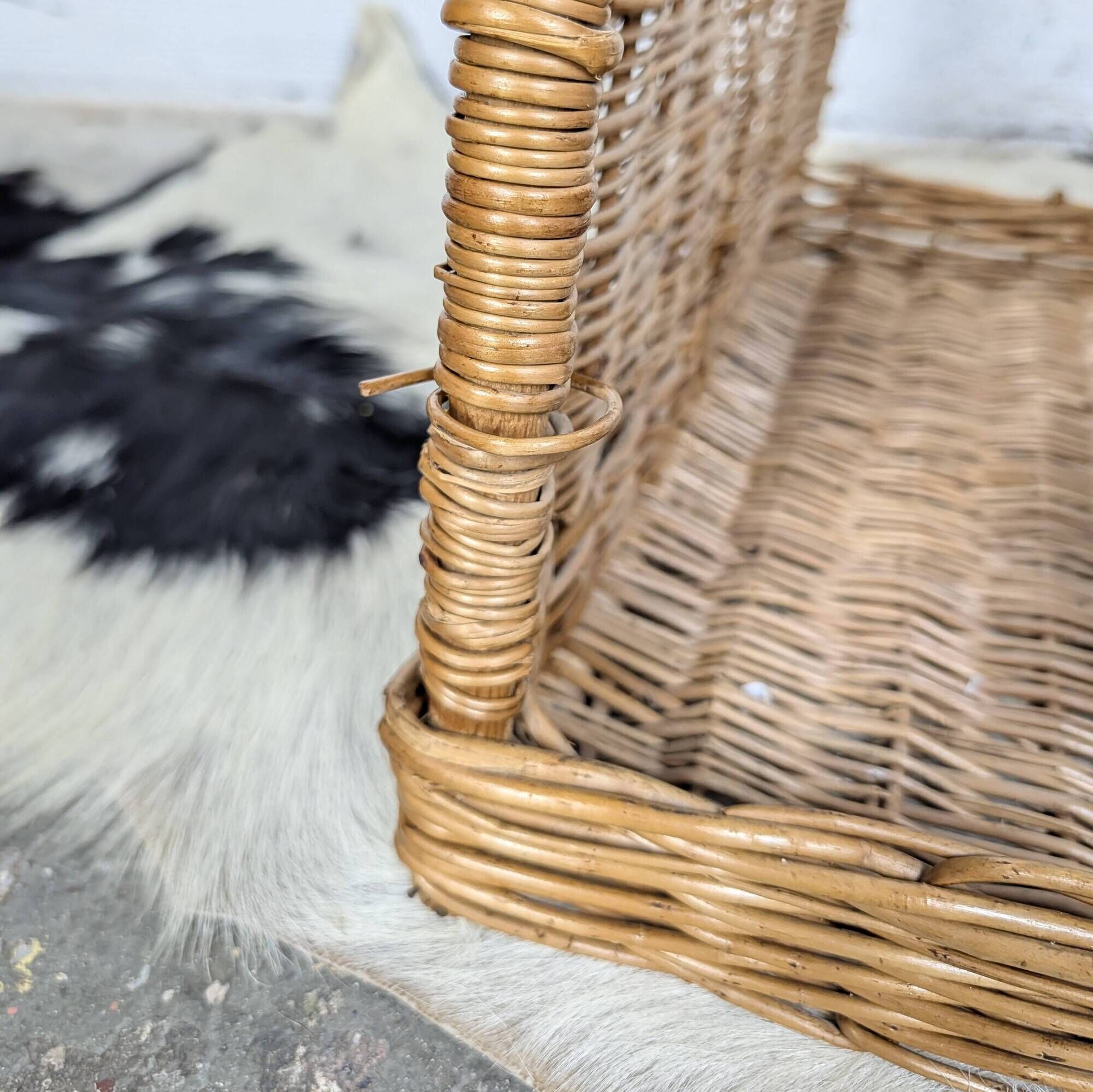Panier porte-bûches en osier
