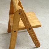 Pierre Grosjean's pine children's chair, Belgium, 1970