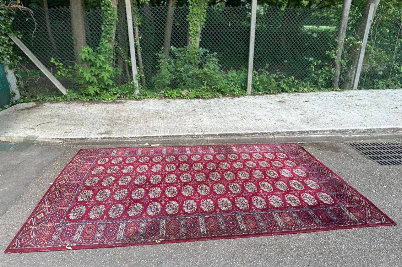 Bokhara red burgundy industrial wool Persian carpet 200x300cm