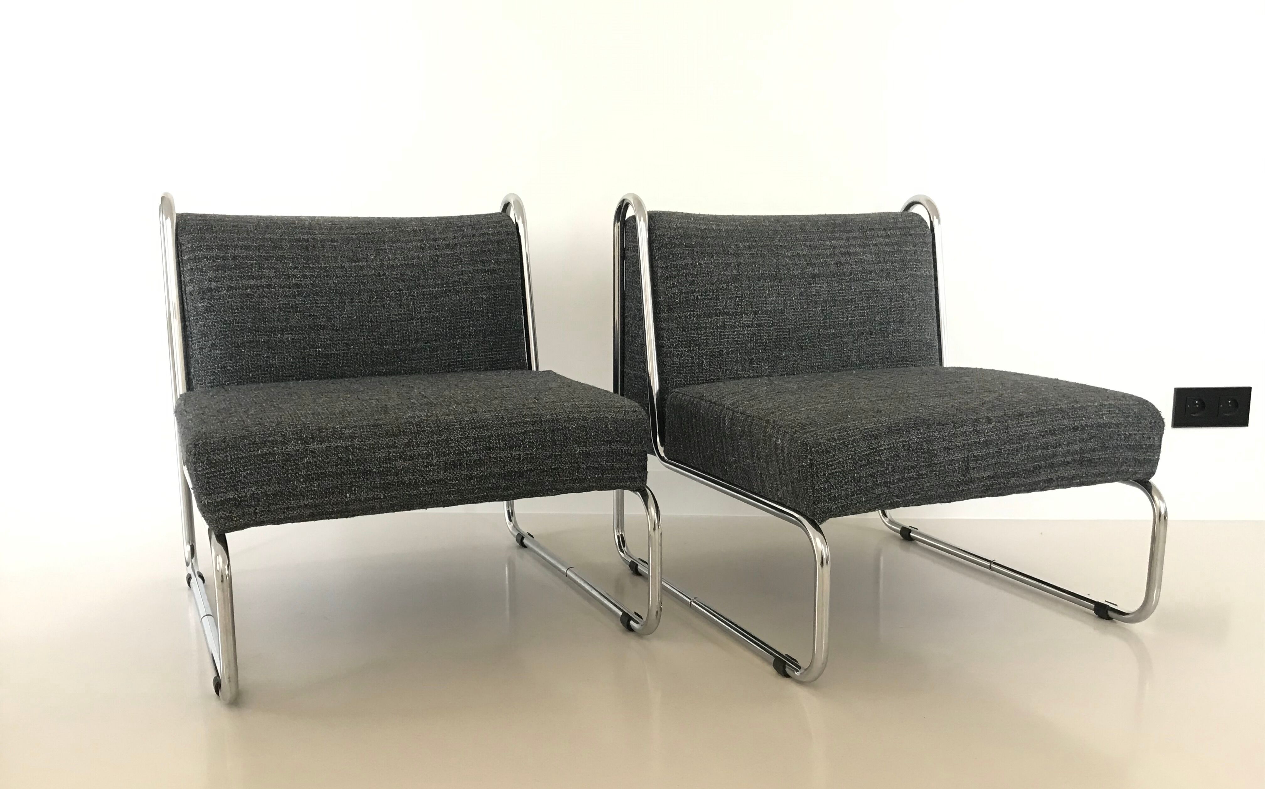Pair of chairs, France 70s