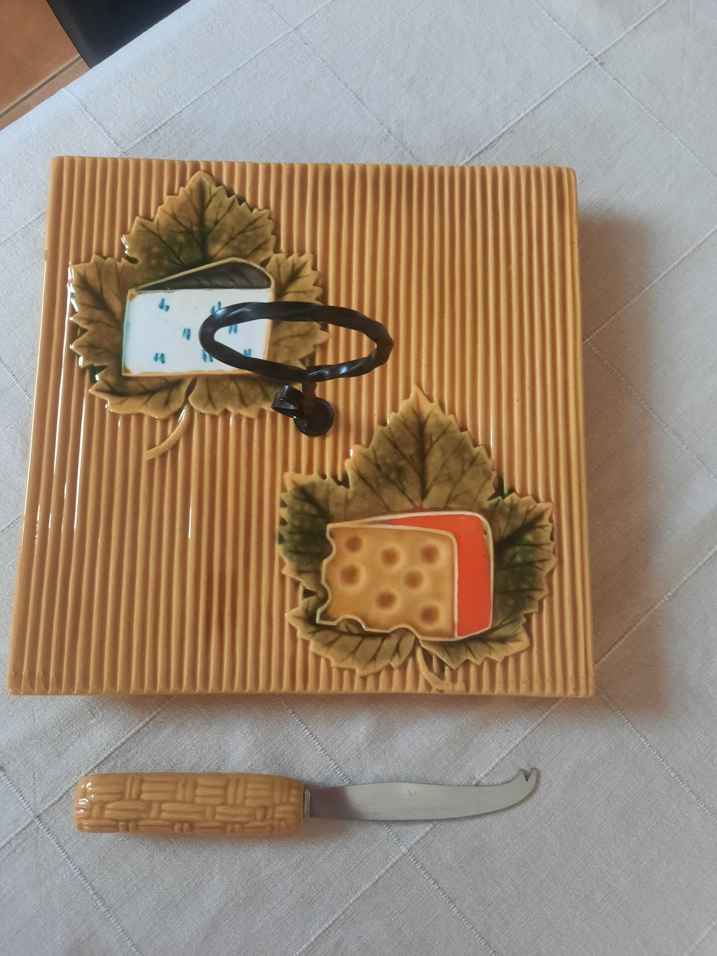 Cheese platter Vallauris signed