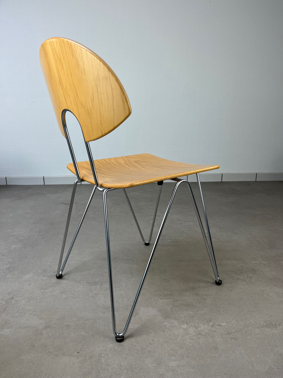 6 Mikado chairs 1800, stackable, design by Walter Leeman for Kusck&co.