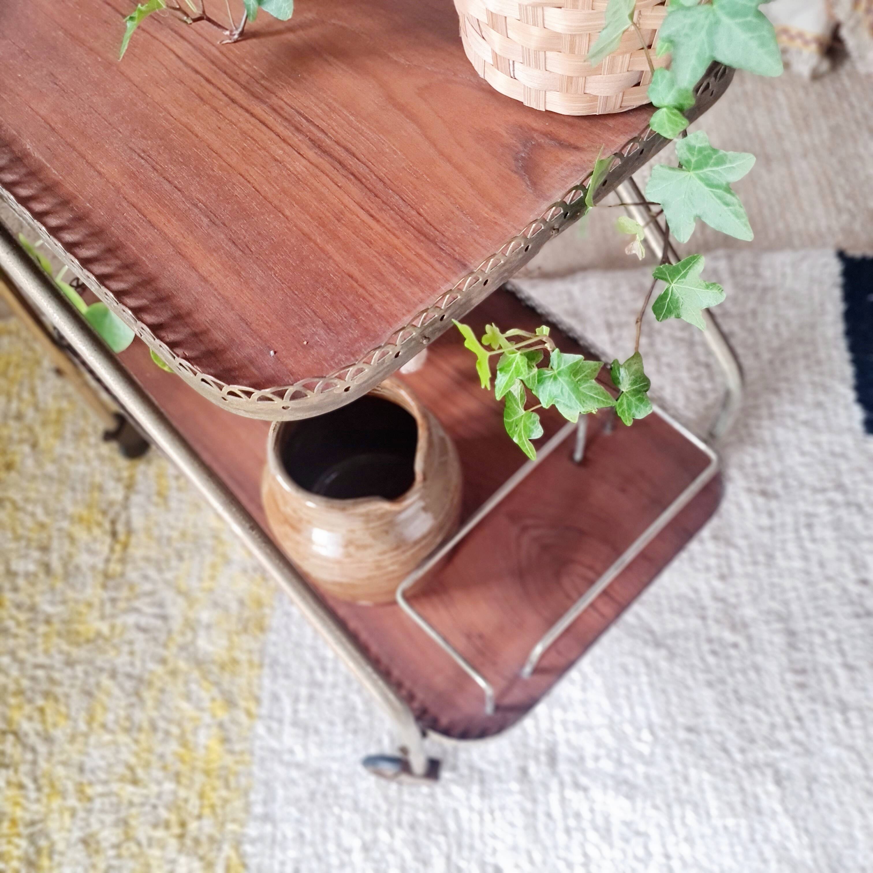 Vintage 1950s dessert bar - Gold metal and wood formica trays