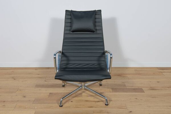 Fauteuil lounge et ottoman Eames Alu Group EA124 & EA125 par Charles & Ray Eames pour Vitra, années 1980