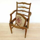 Reversible seated country armchair