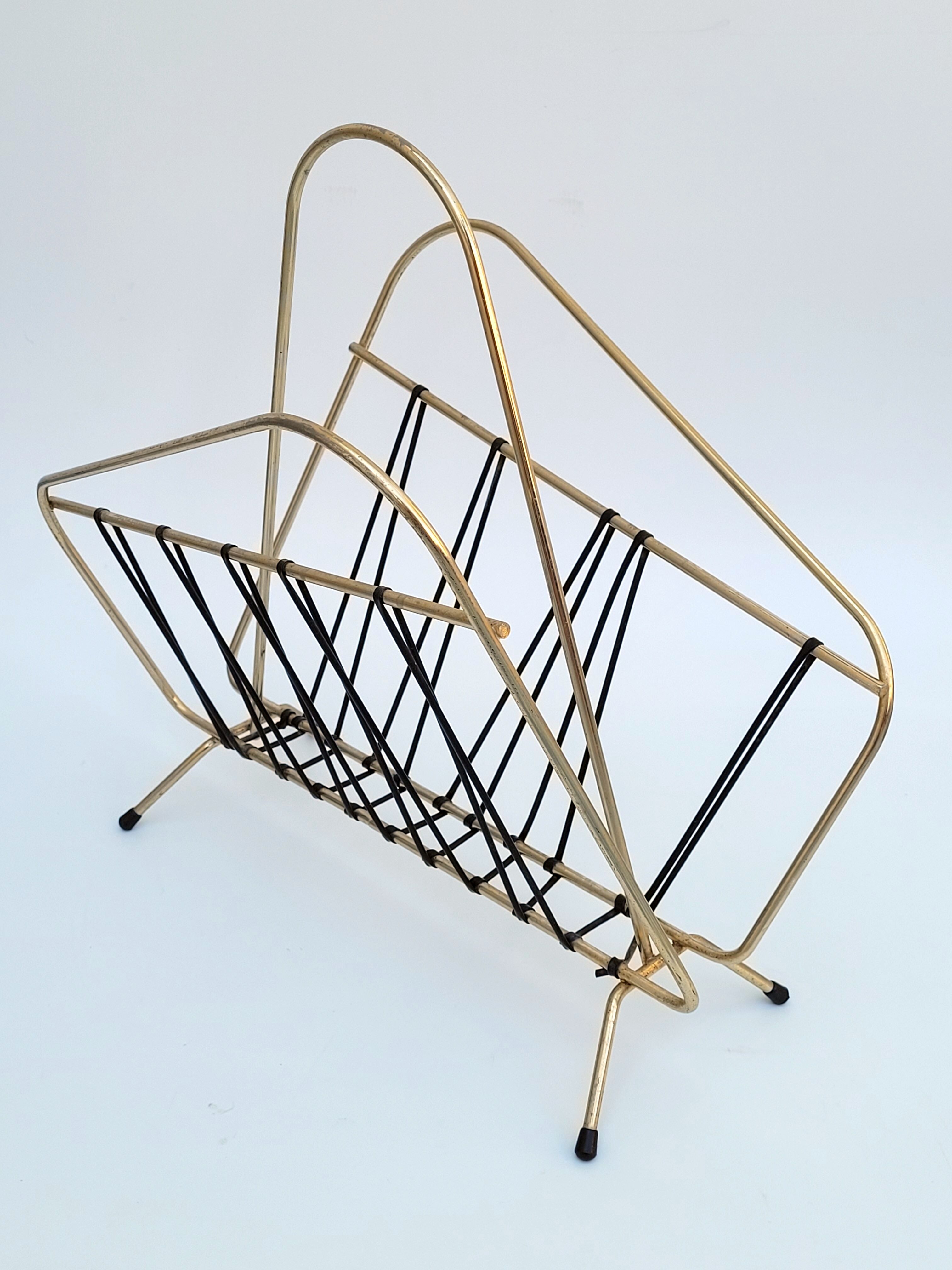 Magazine holder vintage brass wire and scoubidou 1950