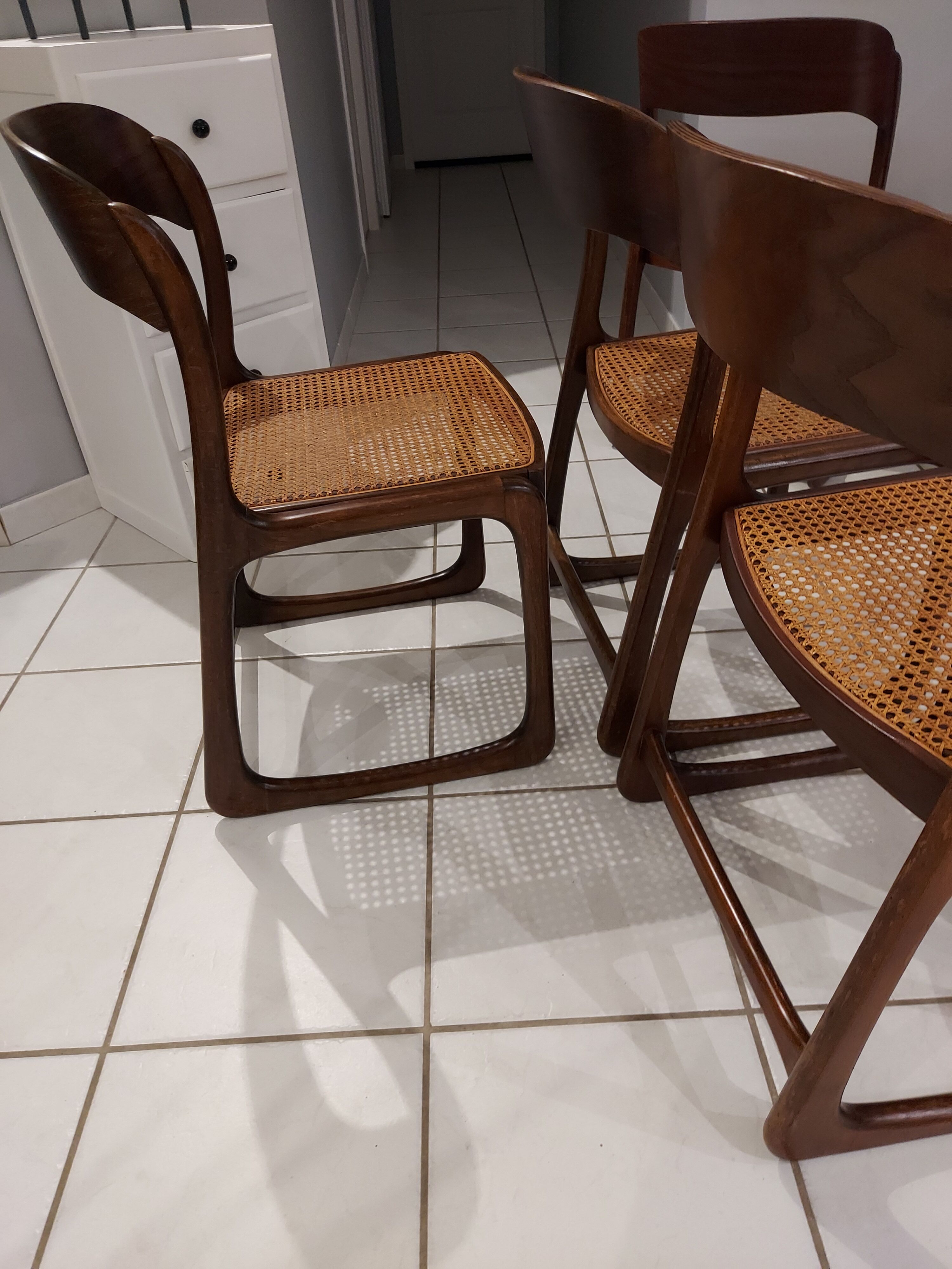 Suite of 4 chairs Baumann model sleigh vintage canning 1970