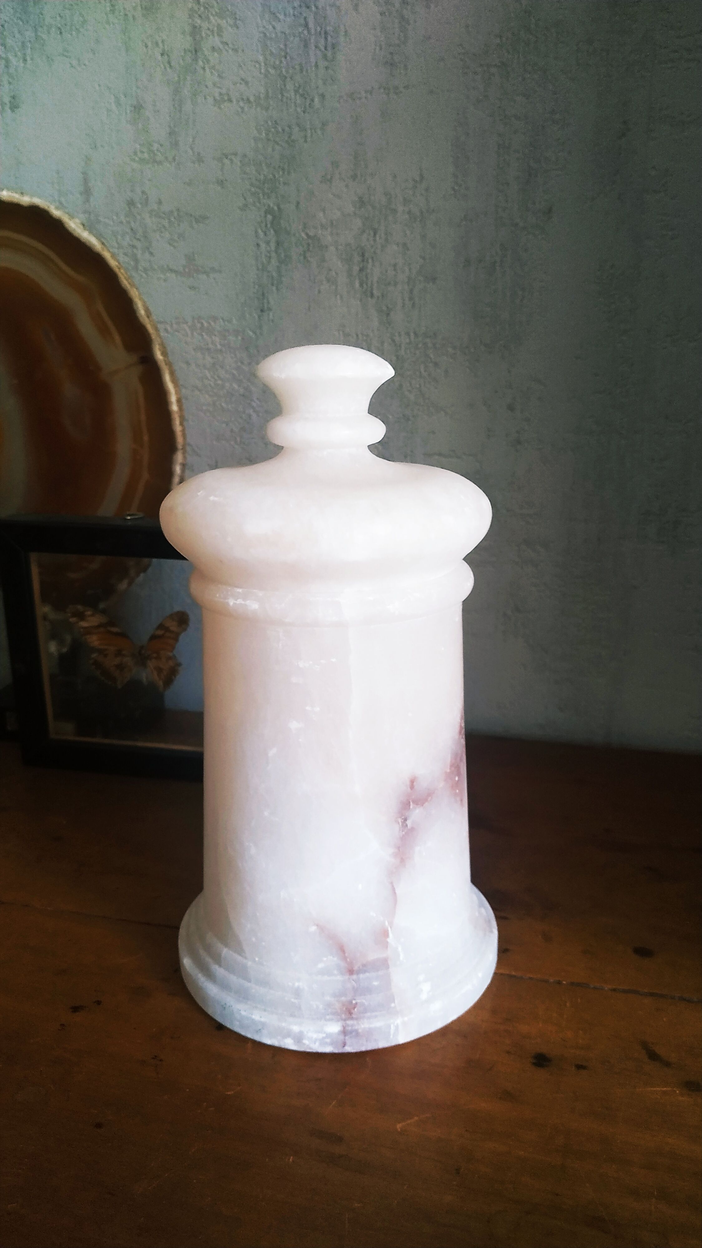 Alabaster pot chess piece
