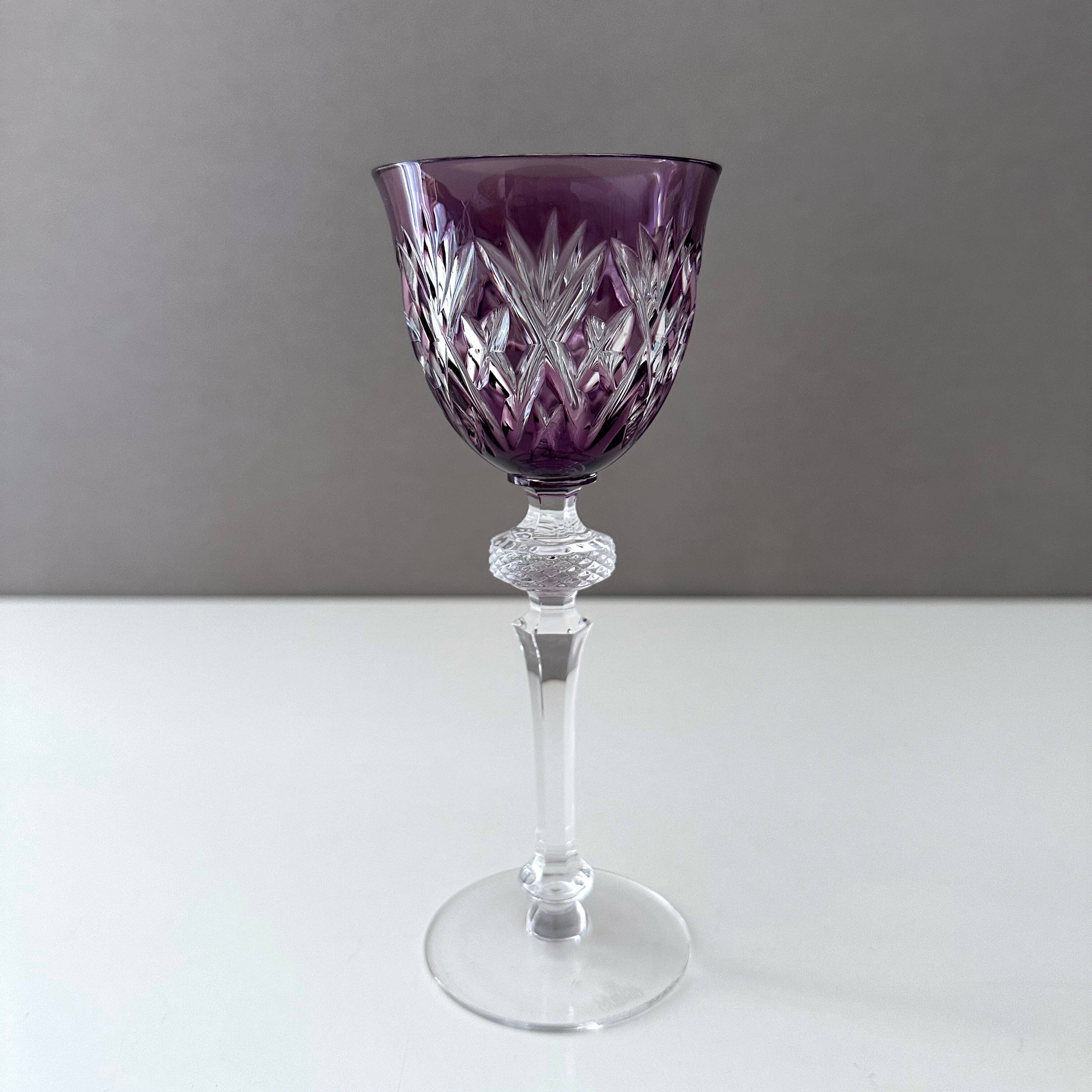 Collection crystal glasses, colored wine glass