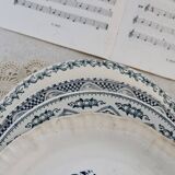 4 assiettes plates anciennes terre de fer faience bleue dépareillées