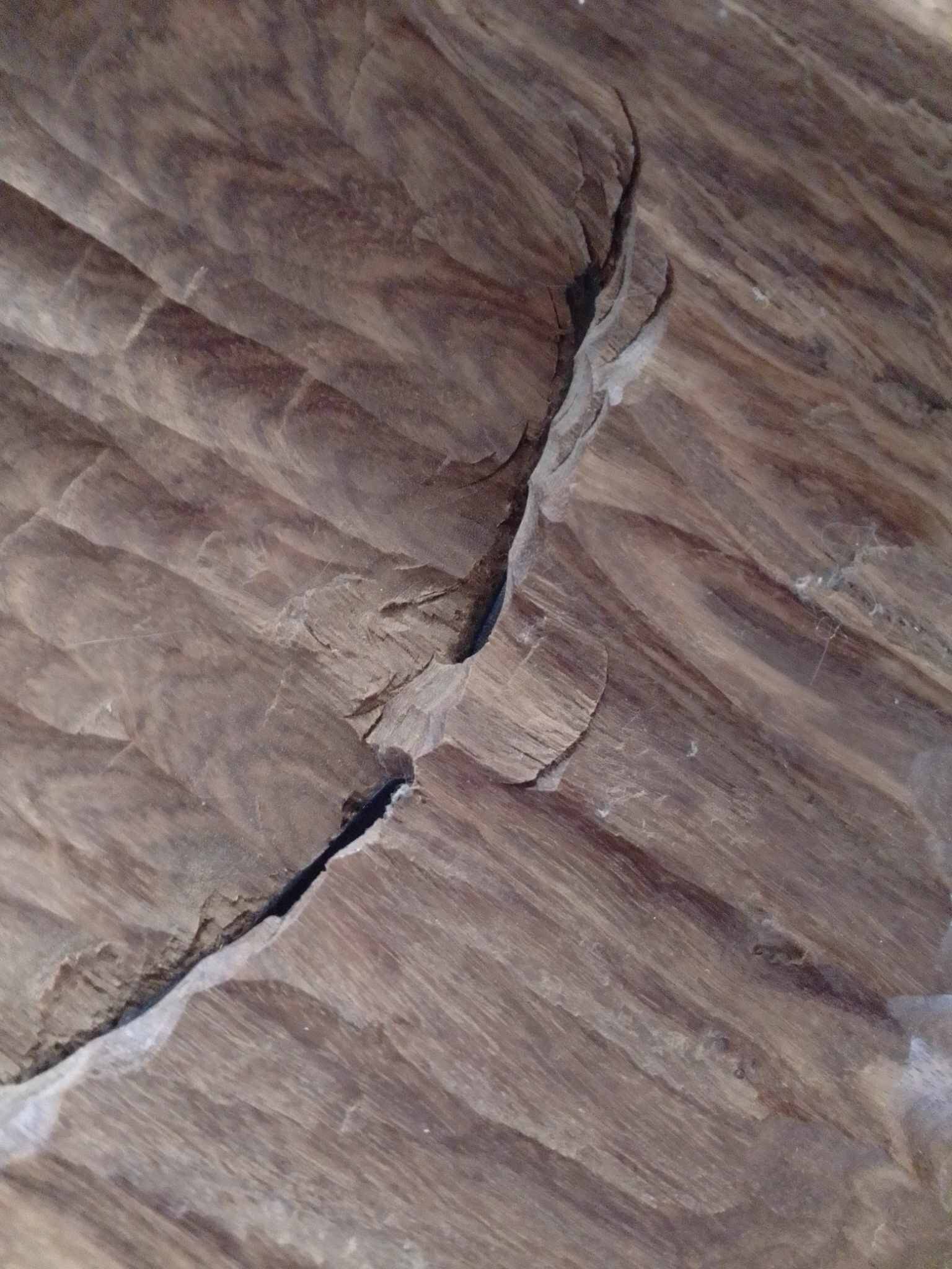 Masque mural africain artisanal