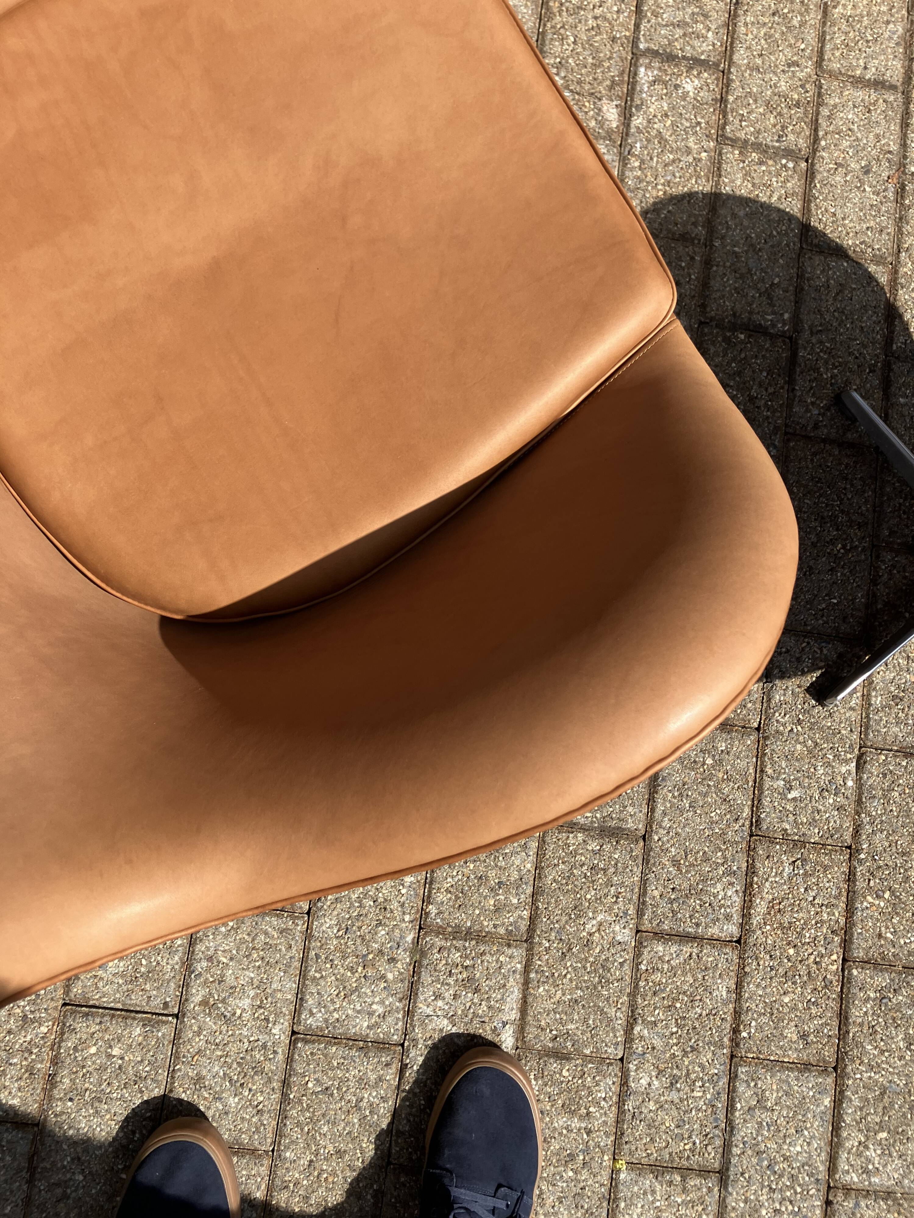 Fritz Hansen Egg Chair + Ottoman, Camel Cognac leder 1968!!