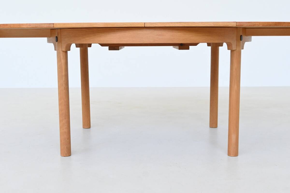 Borge Mogensen model 140 in oak dining table Karl Andersson Denmark 1955
