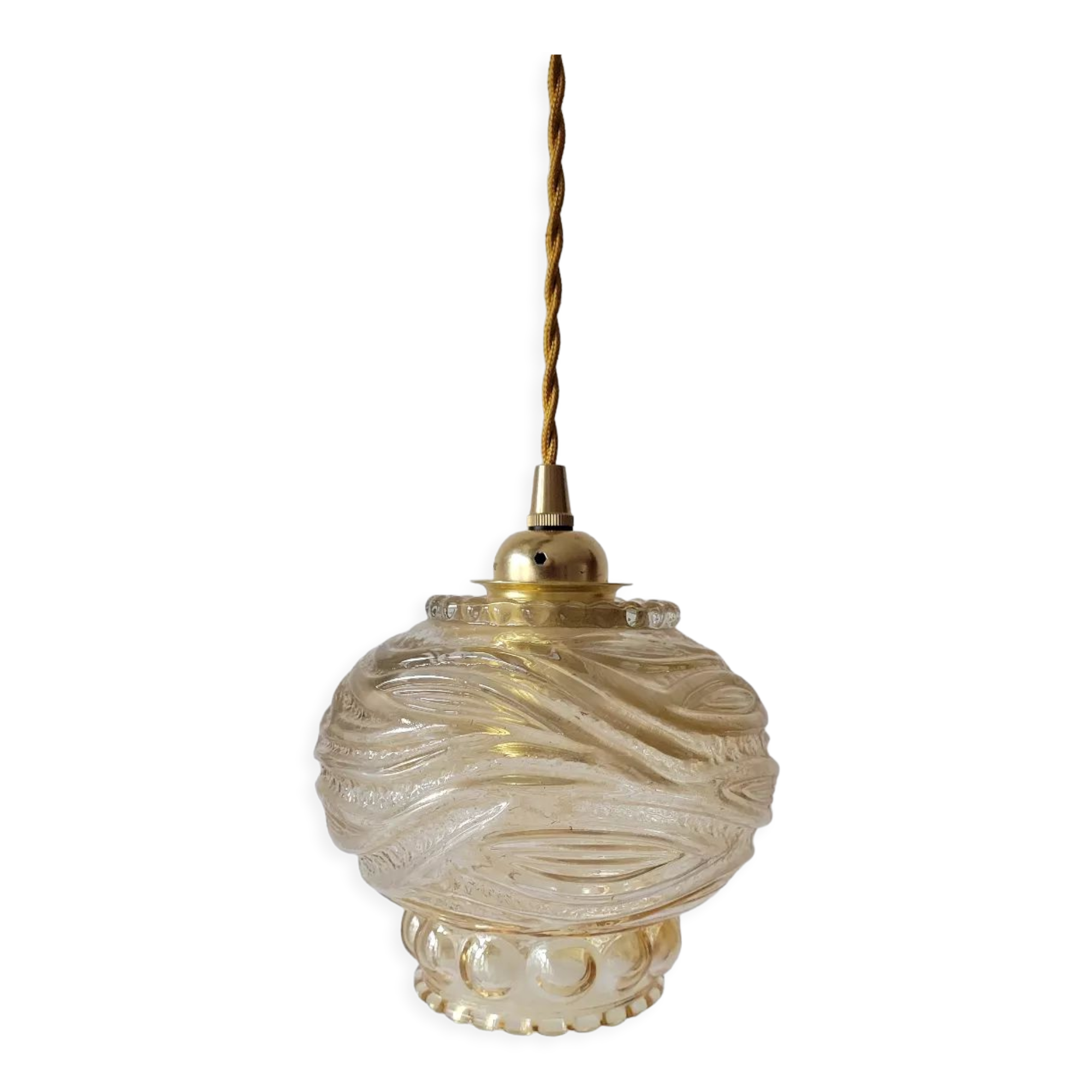 Suspension en verre moulé