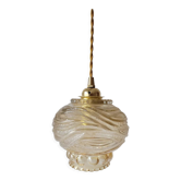 Moulded glass suspension