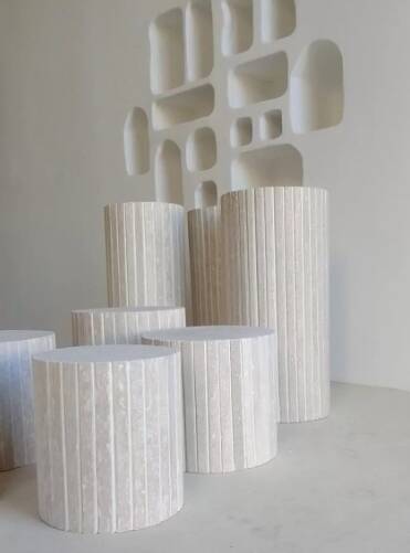 Majestia Column 73 cm H - Natural Travertine