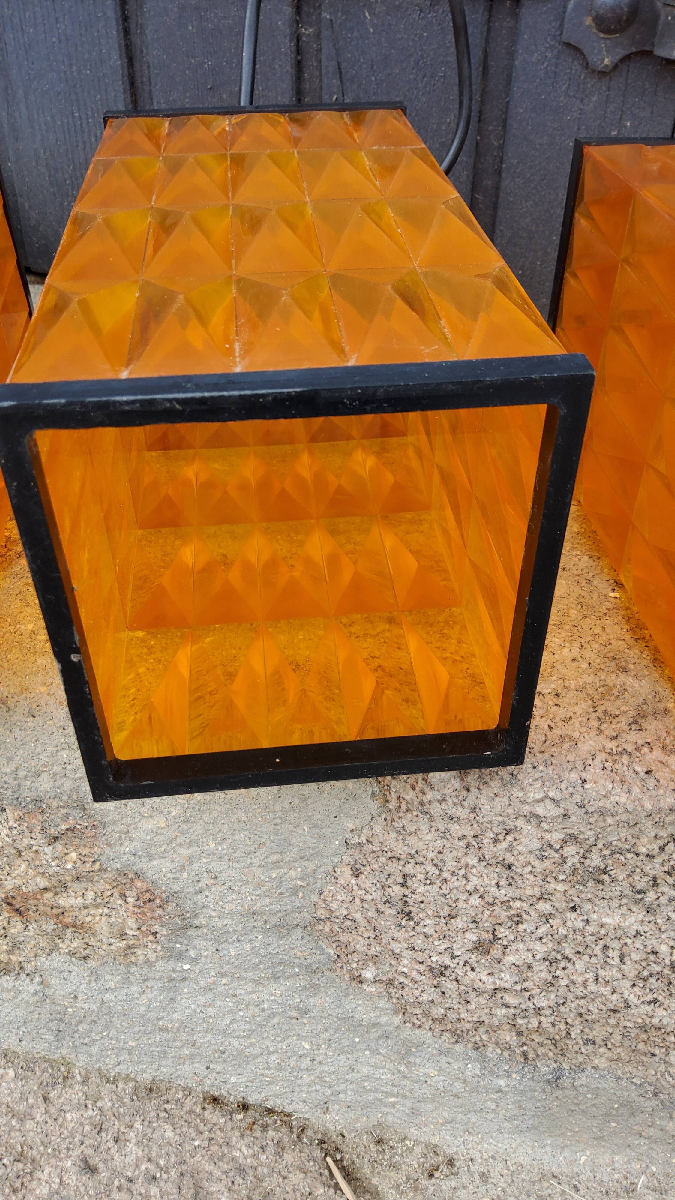 Set of 3 suspensions from the 70s in orange plastic diamond tips
