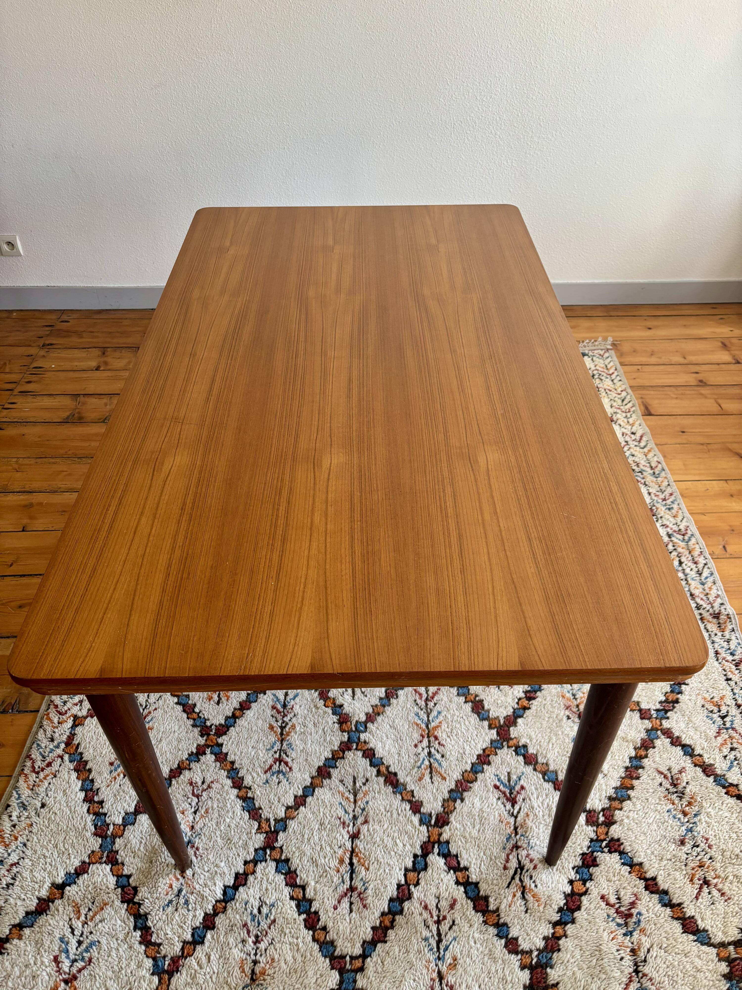 Rectangular teak Scandinavian dining table, extendable, vintage 1960s.