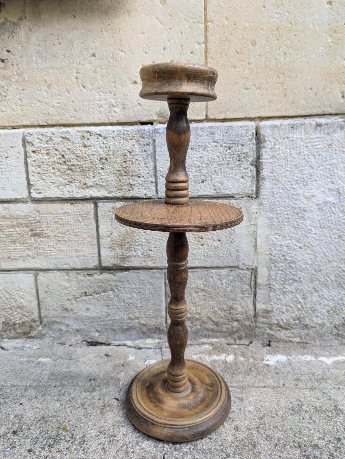 Vintage turned wood ashtray on stand - Height 55 cm - Rustic style