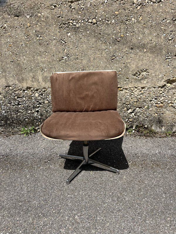 Space Age design armchair