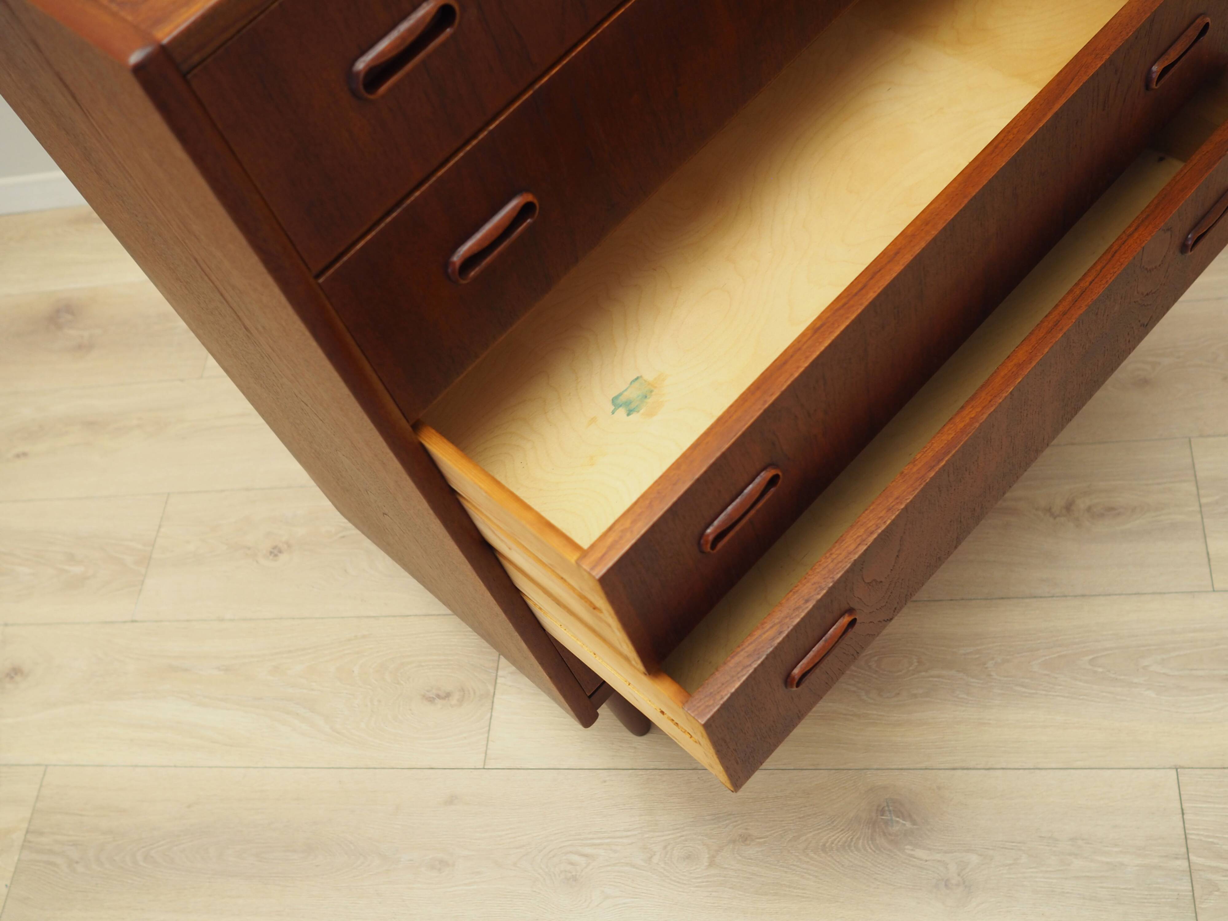 Commode danoise en teck, années 1970