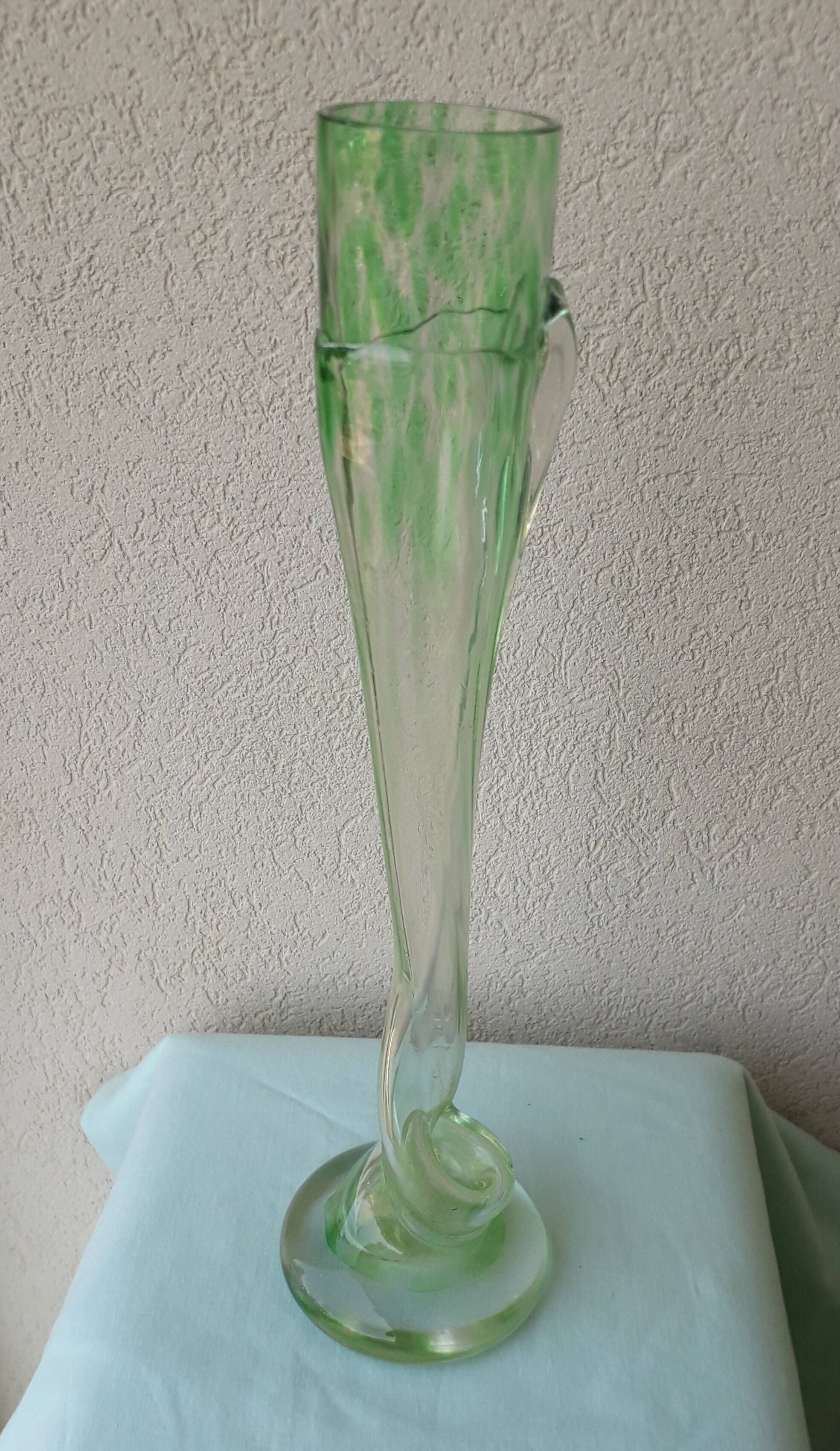 Vase en verre soufflé Steiner