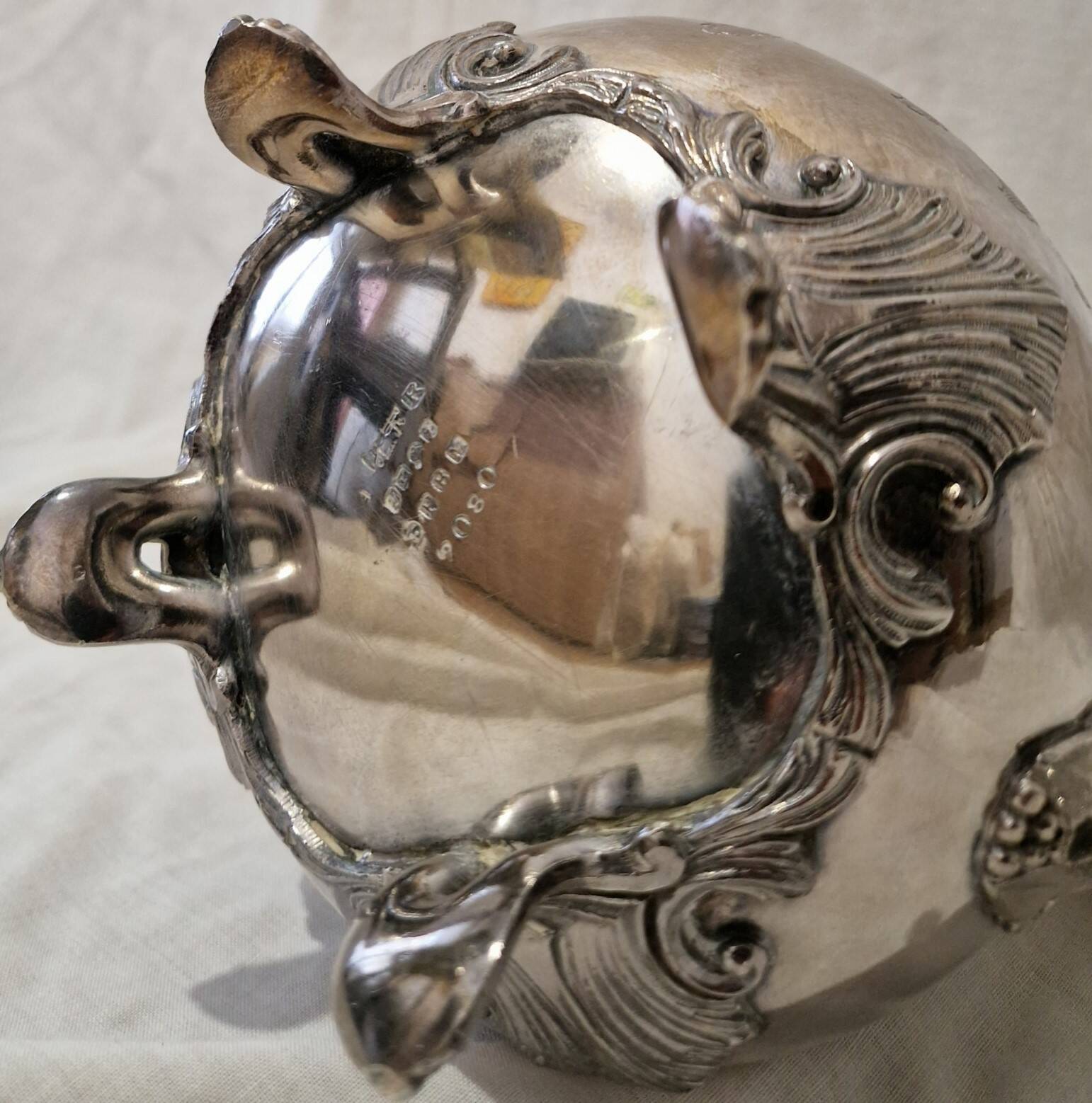 Napoleon III teapot in silver-plated metal – 19th century – Rococo decoration