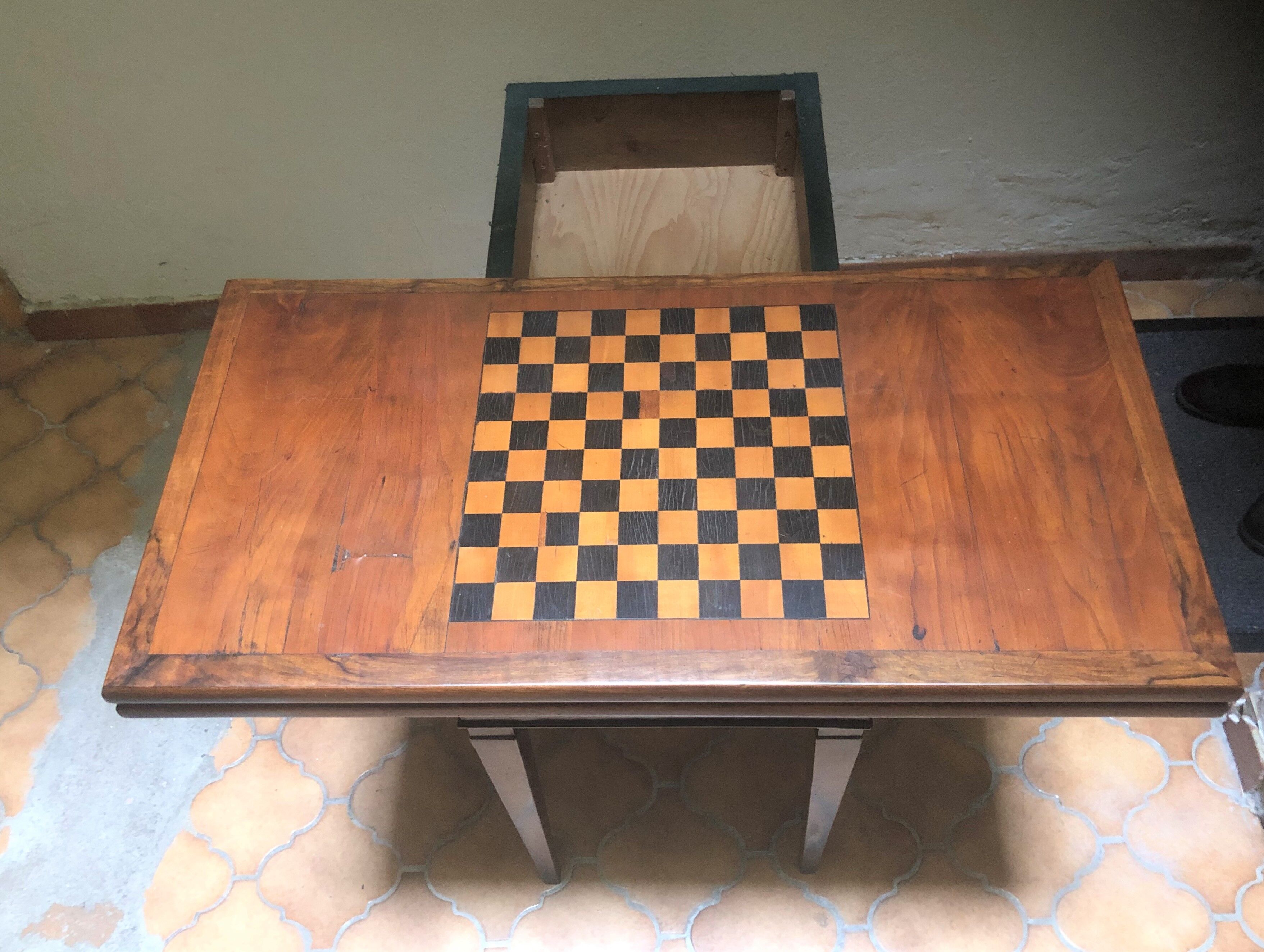Louis XVI style veneer play table