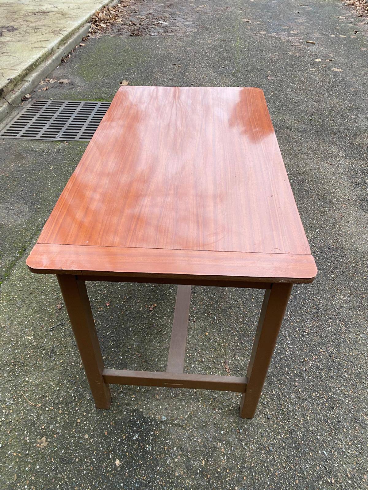 Parisian desk made of solid wood, painted grey and with formica.
