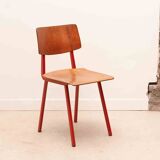 Chaise Marko Kwartet rouge, assise et dossier vintage teinte chêne