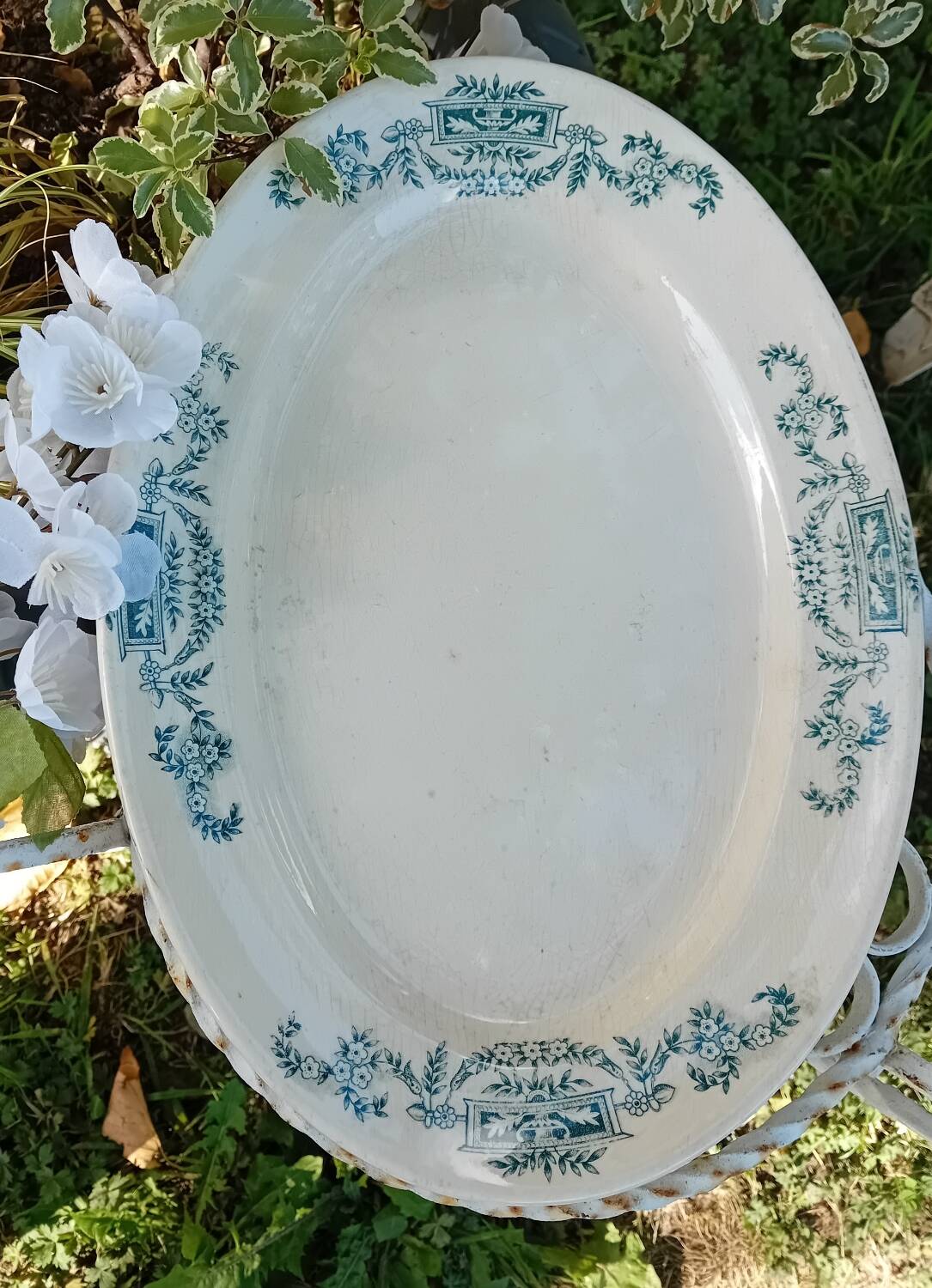 Longchamp serving platter, Lutèce series