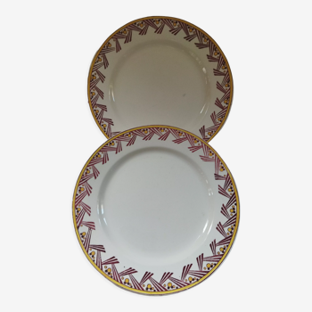 Assiettes plates Boch La Louvière