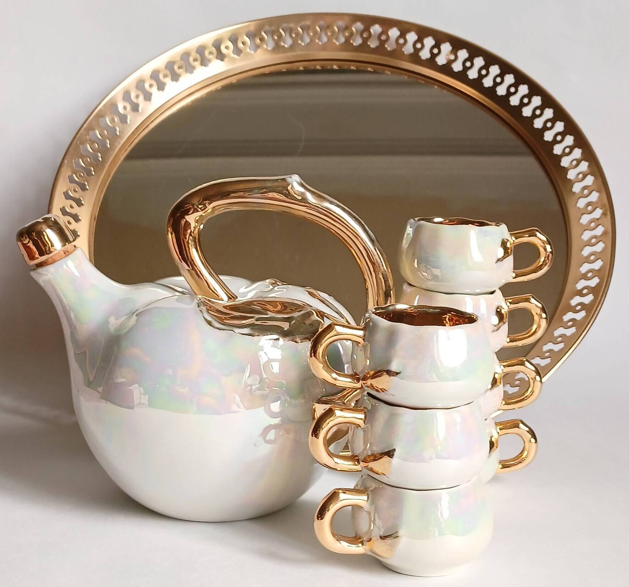 Fruit-shaped liqueur service in porcelain or tea set with its mirror tray.