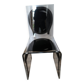 Altuglass chair