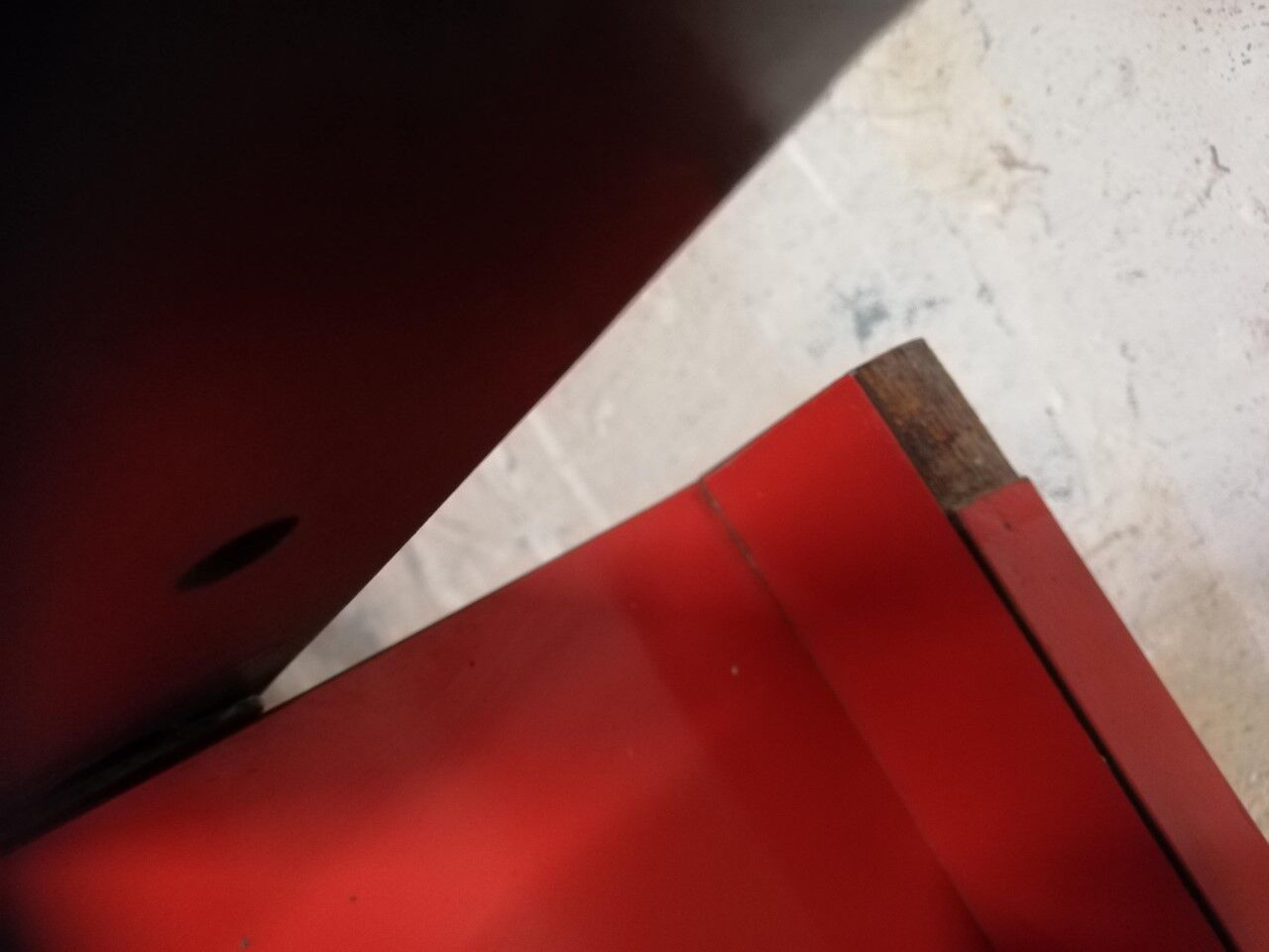 Office module with 50s shelves