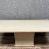 Très importante table en marbre à 2 couleurs