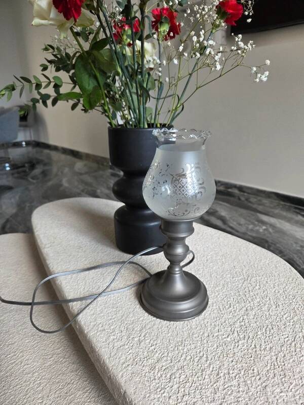 Vintage Art Deco lamp