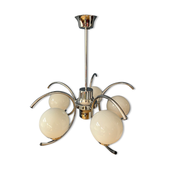 Lampe à suspension chromée des années 70 du milieu du siècle
