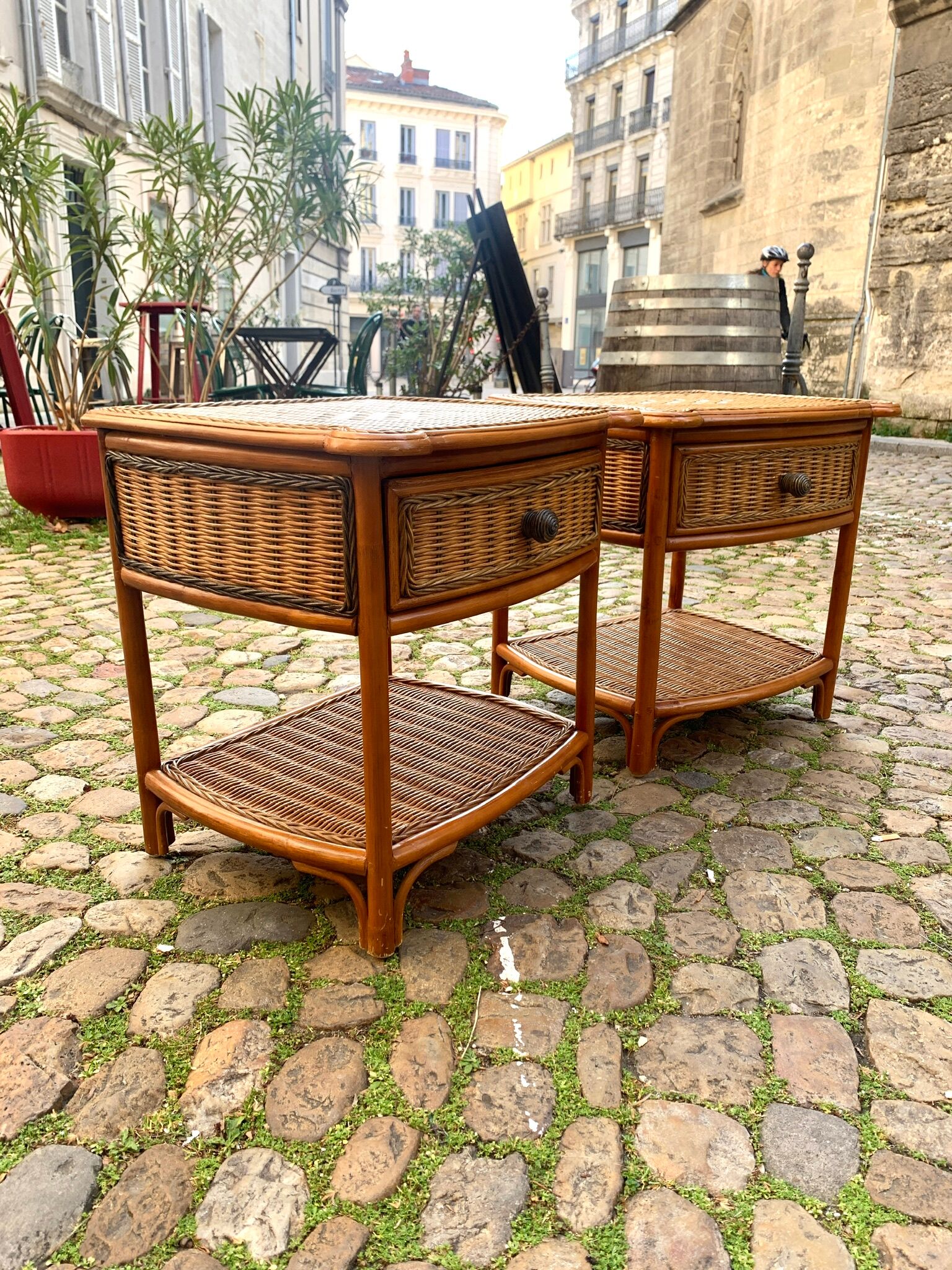 Set de 2 chevets vintage en rotin