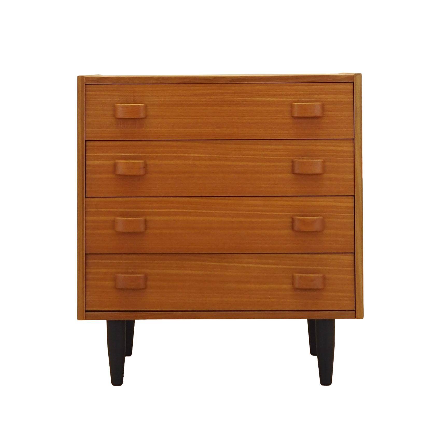 Commode en teck, design danois, années 1960, fabriquée au Danemark