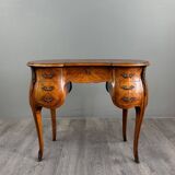 Coiffeuse de style Louis XV marquetée, XXe siècle