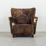 Fauteuil art déco en peau de vache