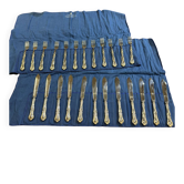 Service de 12 couteaux et 12 fourchettes à poisson Mappin and Webb