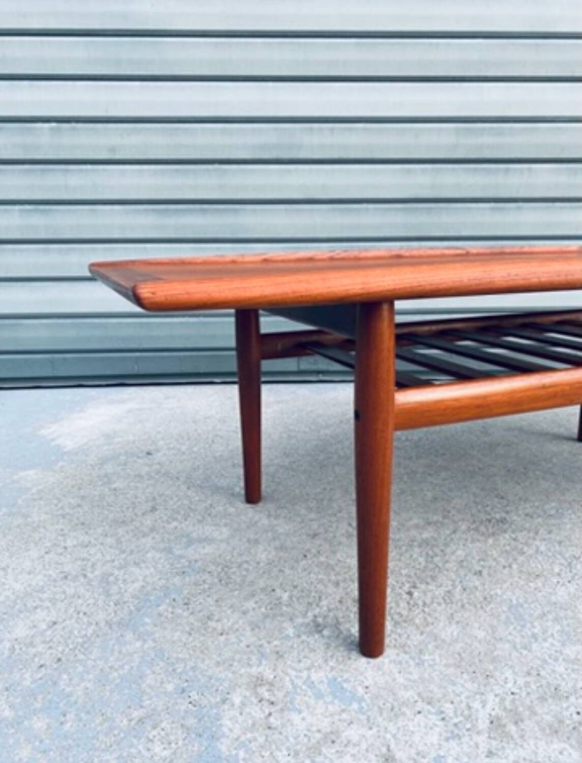 Grete Jalk teak coffee table, model "GJ106"