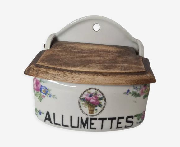 Boite à allumettes en porcelaine