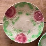 Assiettes en barbotine